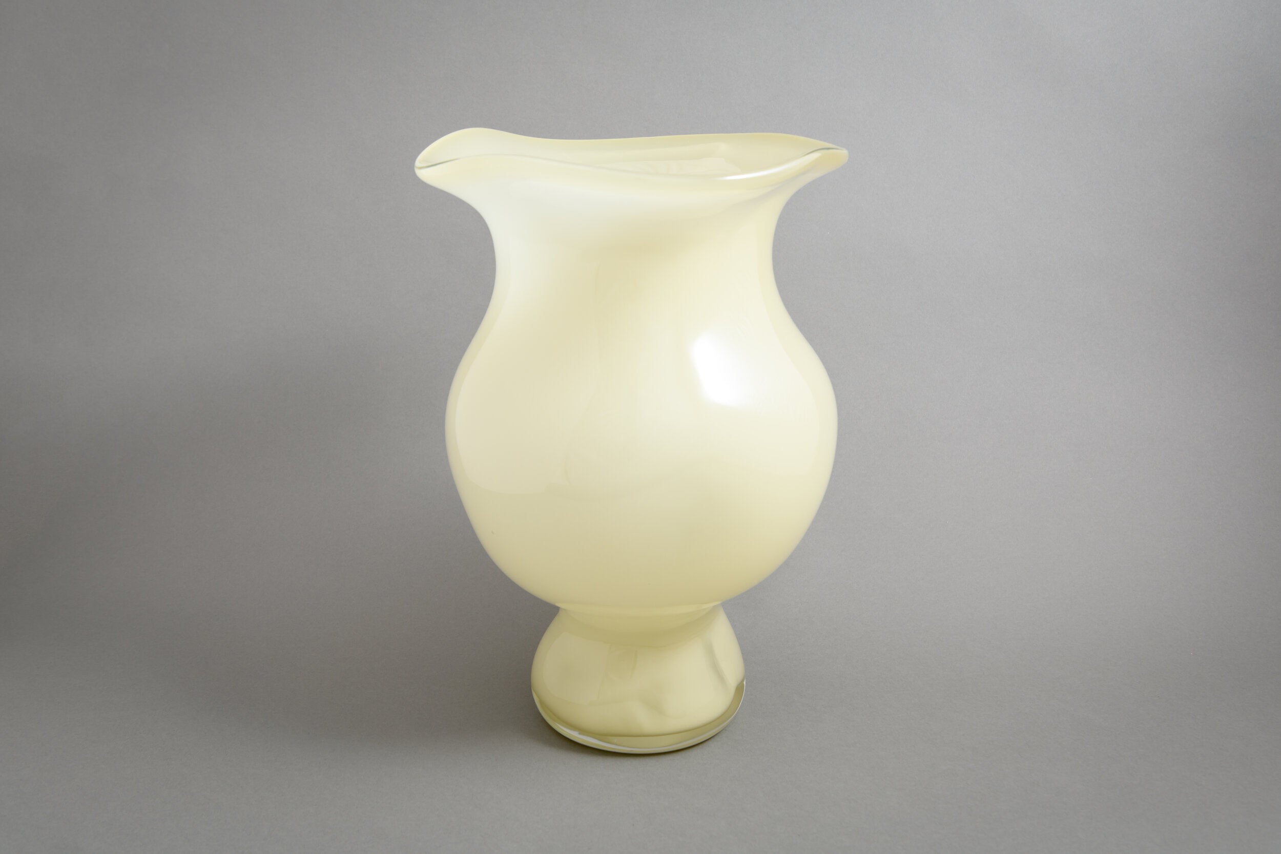 The Vase Mega